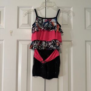 Girls Graffiti Print Dance Costume w/ Sequin Shorts & Ruffle Top
